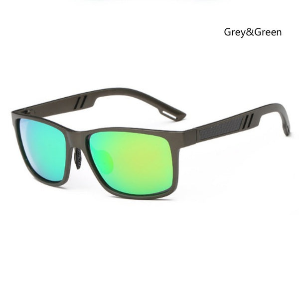New Design Polarized Sunglasses Cool Men Driving Outdoor and Sports Sunglasses
